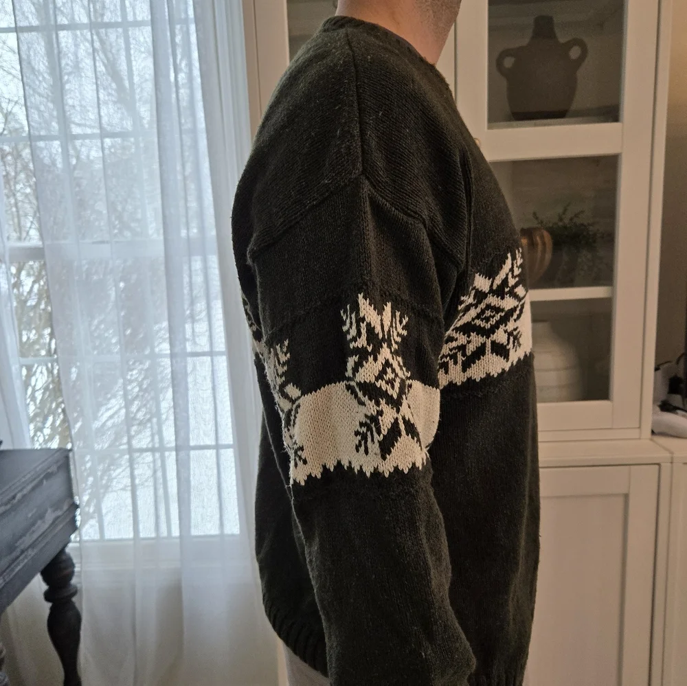 Dark green and White Snowflake Nordic Vintage Y2K Sweater